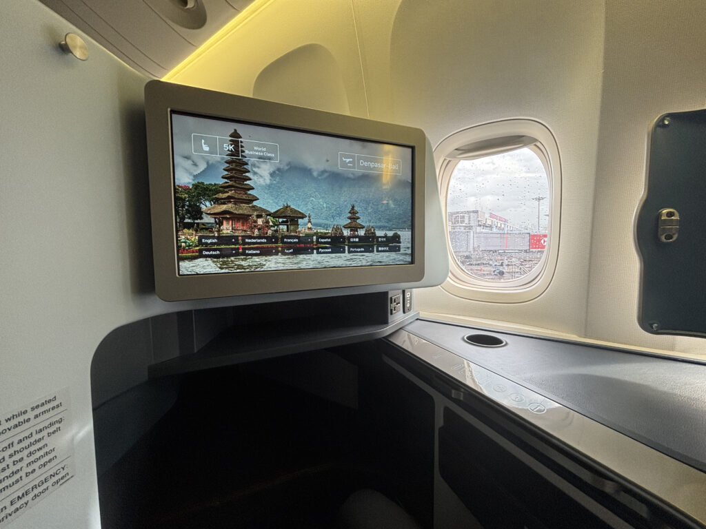 KLM Business Class 777 seat