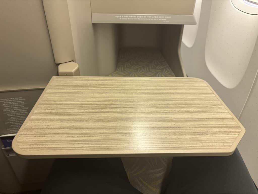 Asiana Airlines Business Class 777 Review | Seat