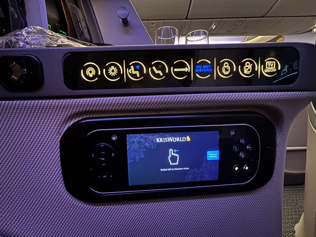 Singapore Airlines Business Class 787 Review | Seat