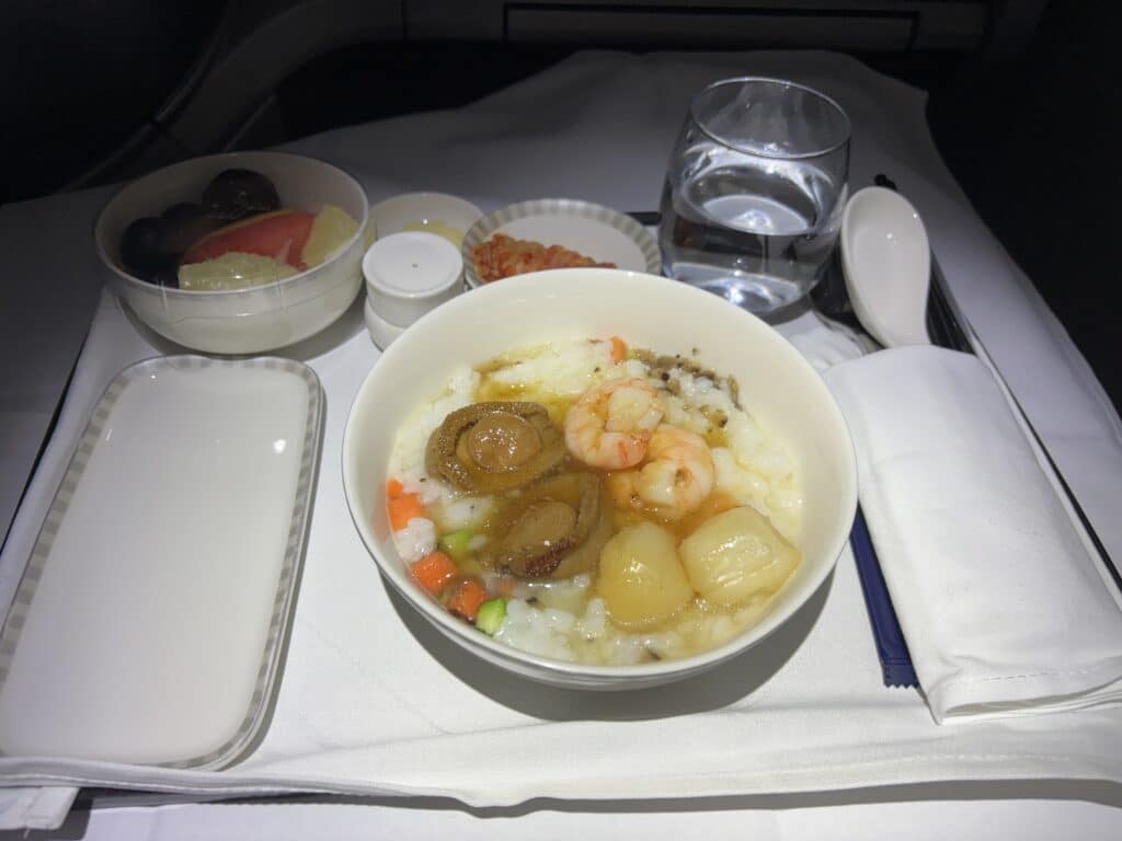 Singapore Airlines Business Class 787 Review | Meal Service