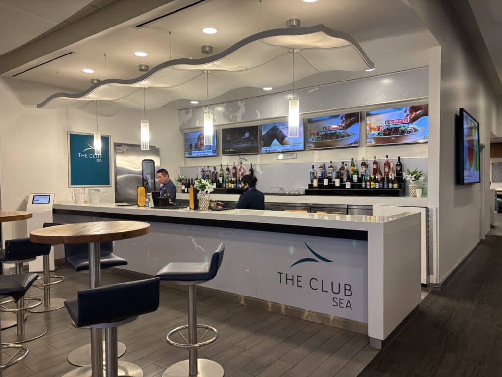 Singapore Airlines A350 Business Class Lounge | Club at SEA