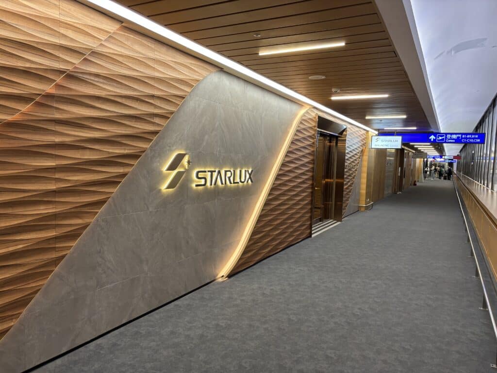Starlux A330 Business Class Lounge
