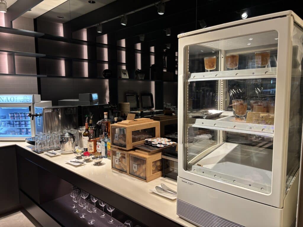 Starlux A330 Business Class Lounge