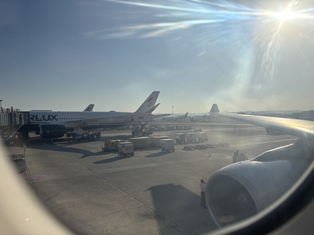 Cathay Pacific Business Class A330-300 CX 407 TPE to HKG [October 12 2026]